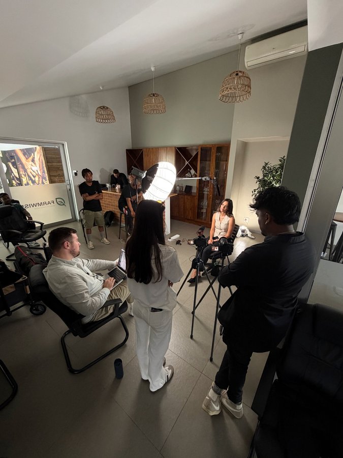 Rolling on the Farmwise interview set